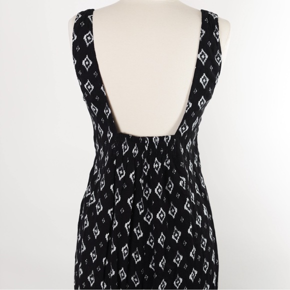 Silence + Noise Jumpsuit Urban Outfitters - Picture 8 of 11